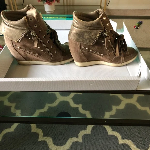 Guess wedge shoe - Picture 2 of 6